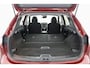 Nissan Qashqai 1.2 Tekna rood, automaat, trekhaak