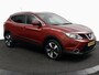 Nissan Qashqai 1.2 Tekna rood, automaat, trekhaak