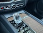 Volvo XC60 2.0 T8 Plug-in hybrid AWD Ultra Bright | SOH 100% | Massagestoelen | Stoelverwarming en verkoeling | Harman/Kardon | Panoramdak | Adaptieve Cruise control | Apple Carplay/Android Auto | HUD |