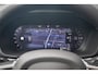 Volvo XC60 T6 Plug-in hybrid AWD Essential | Gratis Trekhaak | Adaptieve Cruise Control | Stoel + Stuurverwarming | Dode Hoek detectie | 19 Inch Velgen | Nordico Interieur | Getint Glas Achter