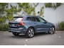 Volvo XC60 T6 Plug-in hybrid AWD Essential | Adaptieve Cruise Control | Stoel + Stuurverwarming | Dode Hoek detectie | 19 Inch Velgen | Nordico Interieur | Getint Glas Achter