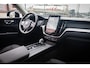 Volvo XC60 T6 Plug-in hybrid AWD Essential | Gratis Trekhaak | Adaptieve Cruise Control | Stoel + Stuurverwarming | Dode Hoek detectie | 19 Inch Velgen | Nordico Interieur | Getint Glas Achter
