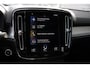 Volvo XC40 T2 Momentum Business | Adaptieve cruise control | 360 graden camera | Apple carplay/Android auto | Keyless | Achteruitrij camera | 18 inch Lichtmetalen velgen