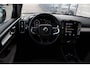 Volvo XC40 T2 Momentum Business | Adaptieve cruise control | 360 graden camera | Apple carplay/Android auto | Keyless | Achteruitrij camera | 18 inch Lichtmetalen velgen