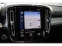 Volvo XC40 T2 Momentum Business | Adaptieve cruise control | 360 graden camera | Apple carplay/Android auto | Keyless | Achteruitrij camera | 18 inch Lichtmetalen velgen