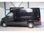 Volkswagen Crafter 35 2.0 TDI L3H3 Highline Automaat - N.A.P. Airco, Cruise, PDC, Navi, Carplay, Camera, Trekhaak.