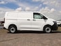 Volkswagen Transporter 2.0 TDI 150pk L1H1 Life | ECC | Cruise control | Navigatie via App connect | Camera | LED | PDC | Bijrijdersbank |