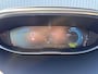 Peugeot 3008 1.6 HYbrid 225PK GT | Uniek Lage Kilometerstand | 2x AGR stoelen met massagefunctie | Trekhaak | Panorama schuif/kanteldak |