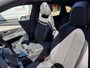 Peugeot 3008 1.6 HYbrid 225PK GT | Uniek Lage Kilometerstand | 2x AGR stoelen met massagefunctie | Trekhaak | Panorama schuif/kanteldak |