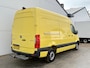 Mercedes-Benz Sprinter 319 3.0 CDI 6 Cilinder Automaat L2H2 Dubbele Schuifdeur 3.5t Trekhaak Cruise Control Climate Control Camera Navigatie Lucht Geveerde Stoel