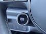 Hyundai Ioniq 6 Connect 77.4 kWh / SOH 100% / Fabrieksgarantie tot 11-2028 / CCS snellader / All season banden / Elektrisch verstelbare stoel  / Stuur-, Stoel & Achterbankverwarming / warmtepomp / Trekgewicht 1500 kg / Keyless Entry/Start /