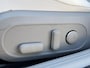Hyundai Ioniq 6 Connect 77.4 kWh / SOH 100% /Lederen bekleding / Fabrieksgarantie tot 11-2028 / CCS snellader / Elektrisch verstelbare stoel  / Stuur-, Stoel & Achterbankverwarming / warmtepomp / Trekgewicht 1500 kg / Keyless Entry/Start /