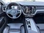 Volvo V60 2.0 B4 Inscription | Trekhaak | Harman Kardon Audio | Panoramadak | Achteruitrijcamera | Keyless Entry | Elektrische Achterklep | Lederen Bekleding | Lichtmetalen Velgen 19 inch | Navigatie | Apple Carplay | Android Auto