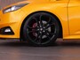 Ford Focus ST-2 2.0 250pk |Fox-sportuitlaat|REVO|H&R veren|Sony|blind spot|cruise control|winterpack|parkeercamera|19" lichtmetalen velgen|