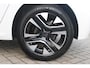 Peugeot 208 1.2 100PK ALLURE | PARKEERSENSOREN VOOR + ACHTER | DRAADLOZE APPLE CARPLAY/ANDROID AUTO | CRUISE CONTROL | DAB+ RADIO | CLIMATE CONTROL | LED KOPLAMPEN | LICHTMETALEN VELGEN 16" |