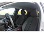 Peugeot 208 1.2 100PK ALLURE | PARKEERSENSOREN VOOR + ACHTER | DRAADLOZE APPLE CARPLAY/ANDROID AUTO | CRUISE CONTROL | DAB+ RADIO | CLIMATE CONTROL | LED KOPLAMPEN | LICHTMETALEN VELGEN 16" |