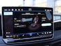 Volkswagen Tiguan 1.5 TSI 204 pk DSG eHybrid R-Line Business | Blackstyle | Zwenkbare Trekhaak | Matrix Led | Head-up Display | Achteruitrij Camera | Stoelverwarming v+a | Elektrische Achterklep | Massage |