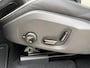 Volvo XC60 T6 Plug-in hybrid AWD Plus Black Edition | Gratis Trekhaak | Harman Kardon Audio | Head-up Display | 360 Graden Camera | Panoramadak | Lichtmetalen Velgen 21 inch | Elektrisch Verstelbare Voorstoelen | Keyless Entry | BLIS