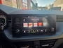 Skoda Kamiq 1.5 TSI Automaat/ Wegklapbare trekhaak/ Android auto- Apple carplay/ Parkeersesnoren achter/ Rijklaarprijs!