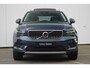 Volvo XC40 1.5 T4 Recharge Inscription | Panoramadak | Elek. bed. voorstoelen met geheugen | Semi elek. trekhaak | Verwarmbare voorstoelen | Verwarmbaar stuurwiel | 360 graden camera | Verwarmbare achterbank | Keyless entry | Premium audio by Harman Kardon | Adaptive cruise control | Blind spot | Elektrische achterklep | Apple carplay |