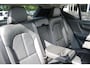 Volvo XC40 1.5 T4 Recharge Inscription | Panoramadak | Elek. bed. voorstoelen met geheugen | Semi elek. trekhaak | Verwarmbare voorstoelen | Verwarmbaar stuurwiel | 360 graden camera | Verwarmbare achterbank | Keyless entry | Premium audio by Harman Kardon | Adaptive cruise control | Blind spot | Elektrische achterklep | Apple carplay |