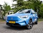 MG MG ZS EV Standard Range Luxury 50 kWh 3-Fase 1e-Eig. & Keurig-Onderh. BOVAG-Garantie. NL-Auto.