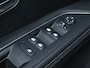Peugeot 5008 1.2 PureTech Allure 7P Sport (APPLE CARPLAY,NAVI,CAMERA,360 VIEW,CLIMATE,CRUISE,GETINT,SPORTSTOELEN,LM VELGEN)