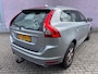 Volvo XC60 2.0 T5 FWD R-Design | Panoramadak | Lederen Bekleding | Navigatie | Bi-Xenon Adaptief | Achteruitrijcamera | Parkeersensoren | Trekhaak | Elektrische Achterklep
