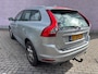 Volvo XC60 2.0 T5 FWD R-Design | Panoramadak | Lederen Bekleding | Navigatie | Bi-Xenon Adaptief | Achteruitrijcamera | Parkeersensoren | Trekhaak | Elektrische Achterklep