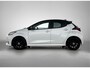 Toyota Yaris 1.5 Hybrid Style | Dealer onderhouden | Half Lederen bekleding | Stoelverwarming | Navigatie | Apple CarPlay/Android Auto | Cruise Control Adaptive | Achteruitrijcamera |