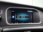 Volvo V40 Cross Country 1.5 T3 Momentum | Trekhaak | Navigatie | Cruise Control | PDC |