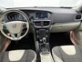Volvo V40 Cross Country 1.5 T3 Momentum