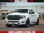 Dodge Ram 1500 Limited Night | 5.7 V8 Hemi Full Option | LPG | Comfortabele Dubbele Cabine met Royale 5 Zitplaatsen | De Meest Luxe en Volle Pick-Up in zijn Klasse | BPM vrij | Nu Leverbaar uit Voorraad | Voorraad Nr v45lp