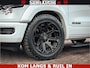 Dodge Ram 1500 Limited Night | 5.7 V8 Hemi Full Option | LPG | Comfortabele Dubbele Cabine met Royale 5 Zitplaatsen | De Meest Luxe en Volle Pick-Up in zijn Klasse | BPM vrij | Nu Leverbaar uit Voorraad | Voorraad Nr v45lp