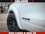 Dodge Ram 1500 Limited Night | 5.7 V8 Hemi Full Option | LPG | Comfortabele Dubbele Cabine met Royale 5 Zitplaatsen | De Meest Luxe en Volle Pick-Up in zijn Klasse | BPM vrij | Nu Leverbaar uit Voorraad | Voorraad Nr v45lp