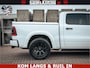 Dodge Ram 1500 Limited Night | 5.7 V8 Hemi Full Option | LPG | Comfortabele Dubbele Cabine met Royale 5 Zitplaatsen | De Meest Luxe en Volle Pick-Up in zijn Klasse | BPM vrij | Nu Leverbaar uit Voorraad | Voorraad Nr v45lp
