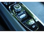 Volvo XC60 2.0 T8 Twin Engine AWD Inscription | PANODAK | ELEKTR. TREKHAAK | ELEKTR. STOEL | CRUISE | ALL SEASON | DEALER OH! | LANE ASSIST | PARK SENS V+A