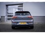 Volkswagen Golf Life Edition eHybrid | 'App-Connect' draadloze smartphone integratie | Achterbank in ongelijke delen neerklapbaar incl. middenarmsteun en doorlaadmogelijkheid | Achteruitrijcamera (Rear View)