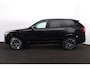 Volvo XC90 T8 Recharge AWD Plus Dark - IntelliSafe Assist & Surround - 360º Camera - Harman Kardon audio - Verwarmde voorstoelen, stuur & achterbank - Parkeersensoren voor & achter - Elektr. bedienb. voorstoelen met geheugen - Draadloze tel. lader - Extra getint glas - Verwarmbare voorruit - 21' LMV