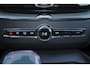 Volvo XC60 T6 Recharge AWD Plus Black Edition - Panorama/schuifdak - Luchtvering - IntelliSafe Assist & Surround - 360º Camera - Harman Kardon audio - Adaptieve LED koplampen - Verwarmde voorstoelen, stuur & achterbank - Parkeersensoren voor & achter - Elektr. bedienb. voorstoelen met geheugen - Draadloze tel. lader - Extra getint glas - Inklapbare trekhaak - 21' LMV