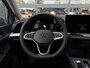 Volkswagen Golf Life Edition eHybrid | 'App-Connect' draadloze smartphone integratie | Achterbank in ongelijke delen neerklapbaar incl. middenarmsteun en doorlaadmogelijkheid | Afstandscontrolesysteem (Front Assist)