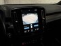 Volvo XC40 1.5 T4 Recharge R-Design 211Pk Automaat (APPLE CARPLAY, GROOT NAVI, STUUR/STOELVERWARMING, LEDER, CAMERA, SPORTSTOELEN, GETINT GLAS, ELEK ACHTERKLEP, NIEUWSTAAT)