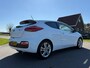 Kia ProCeed Pro_cee'd 1.6 GDI Business Pack / Camera / Navi / 17" Velgen / Clima / PDC / Cruise / LED / 6 Versnel. / Dealer onderhouden! /