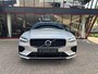 Volvo V60 2.0 T8 Plug-in hybrid AWD Plus Bright | Recharge | Long Range | R-Design | Pano | 360 graden camera | Harman/Kardon | Stoel/Stuuurverw. |