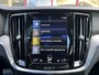 Volvo V60 2.0 T8 Plug-in hybrid AWD Plus Bright | Recharge | Long Range | R-Design | Pano | 360 graden camera | Harman/Kardon | Stoel/Stuuurverw. |