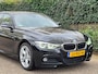 BMW 3-Serie 330i M Sport Elek. Trekhaak Apple CarPlay 100% Dealer onderhouden DAB+ TOP STAAT 330i Centennial High Executive