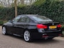 BMW 3-Serie 330i M Sport Elek. Trekhaak Apple CarPlay 100% Dealer onderhouden DAB+ TOP STAAT 330i Centennial High Executive