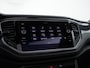 Volkswagen T-Roc 1.5 TSI 150pk DSG R-Line Sport · Camera · Panoramadak · Apple/Android Car Play · Alarm · Trekhaak · 18'' Inch ·
