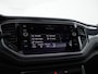 Volkswagen T-Roc 1.5 TSI 150pk DSG R-Line Sport · Camera · Panoramadak · Apple/Android Car Play · Alarm · Trekhaak · 18'' Inch ·
