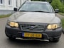 Volvo XC70 2X ) CROSS COUNTRY AUT 2.4 T LEDER